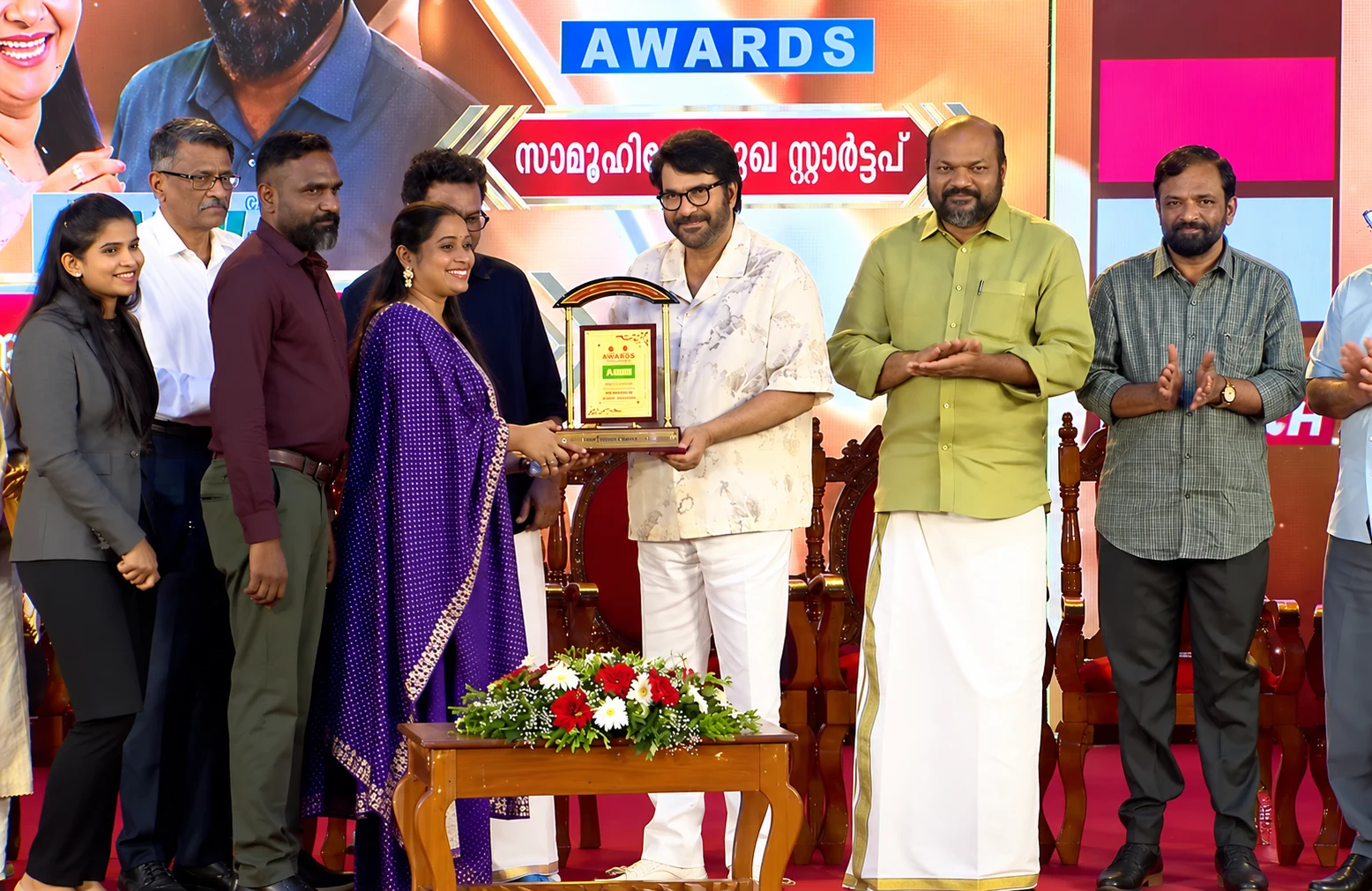 The Aakri team receiving the Kairali Innotech Award on stage